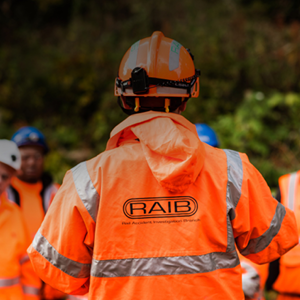 PRESENTATION_201201_00_On Track for a Safer Railway