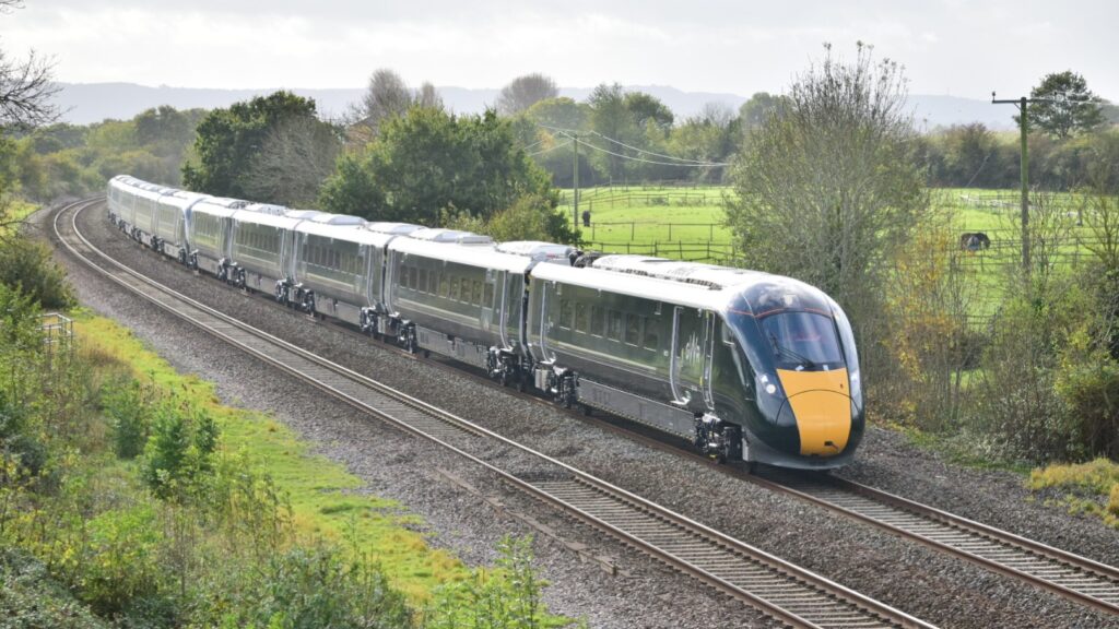 Yours or mine? Railway engineering in a system - RailEI